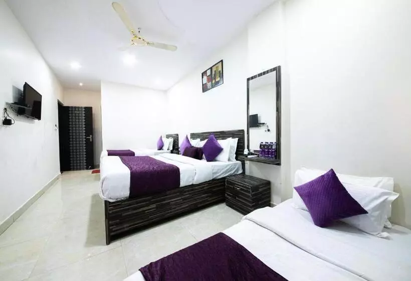 Perfect Stayz Dwarkesh   Hotel Near Haridwar Railway Station