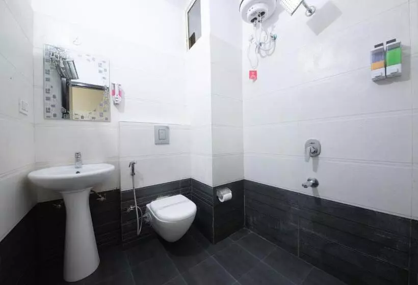 Perfect Stayz Dwarkesh   Hotel Near Haridwar Railway Station