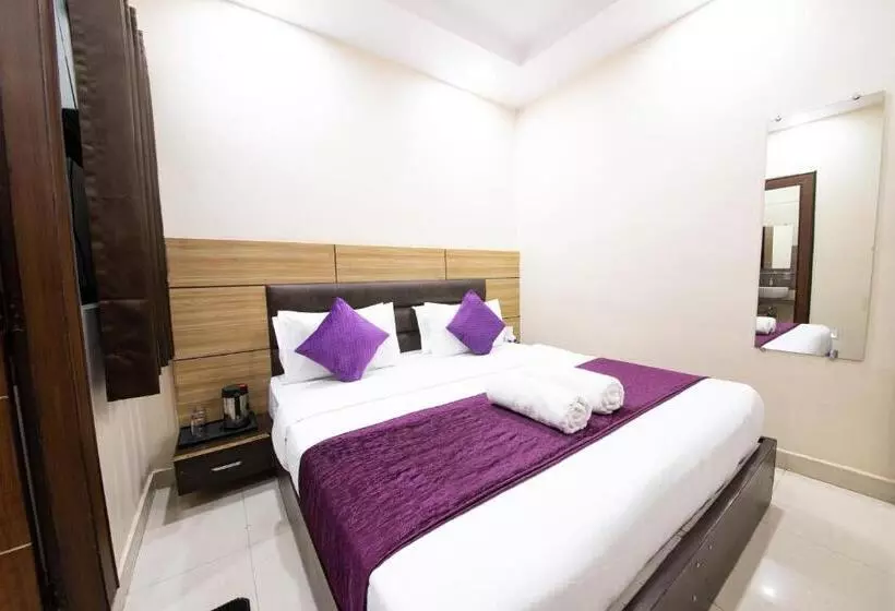 Perfect Stayz Dwarkesh   Hotel Near Haridwar Railway Station