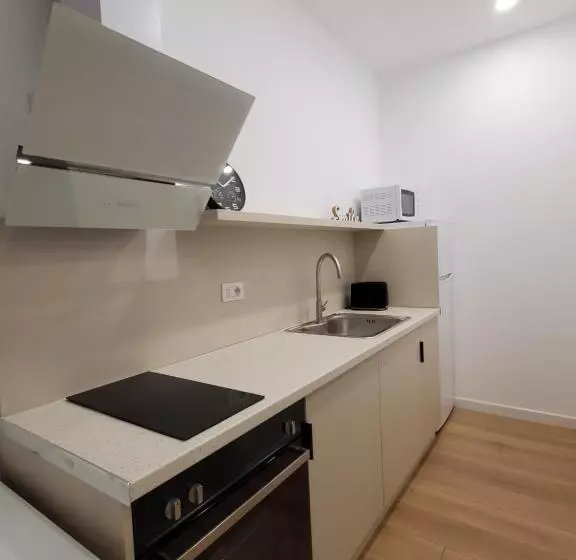 Salty Blue, 2 Bedroom Apartment, By The Beach