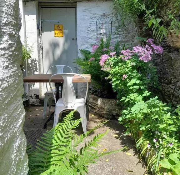 The Artist S Retreat