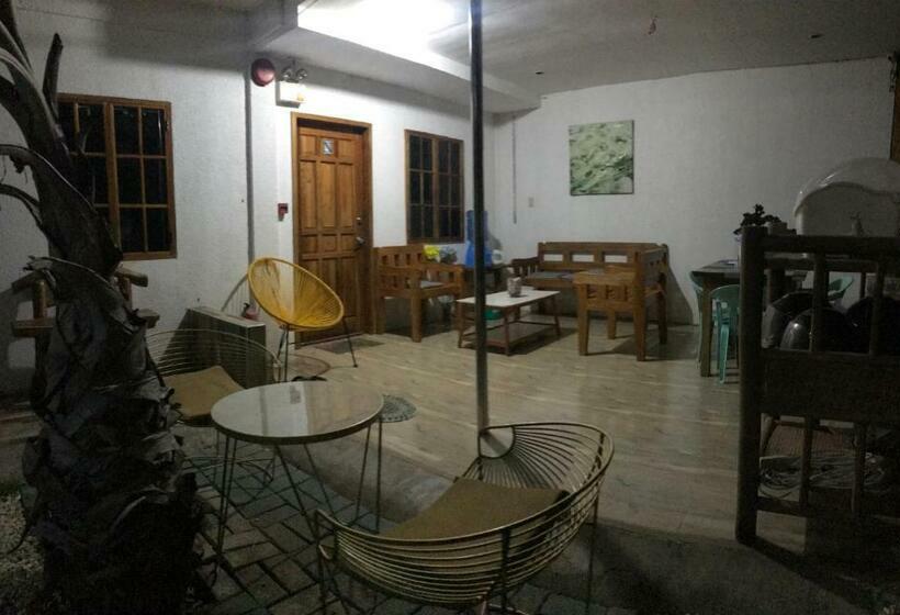 Retkeilymaja Gon Tourist Inn