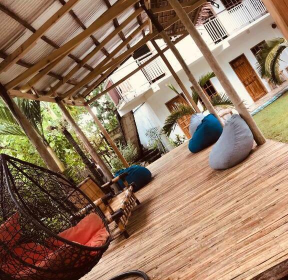 Cămin Gon Tourist Inn