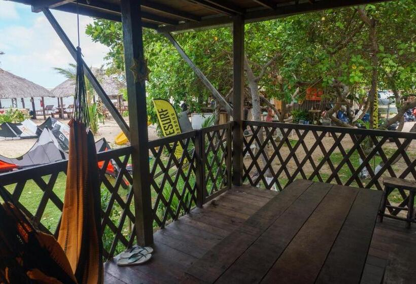 Hostel Kite Point Atins