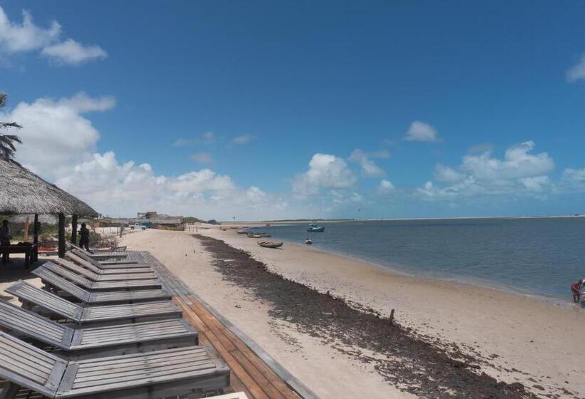 Hostel Kite Point Atins