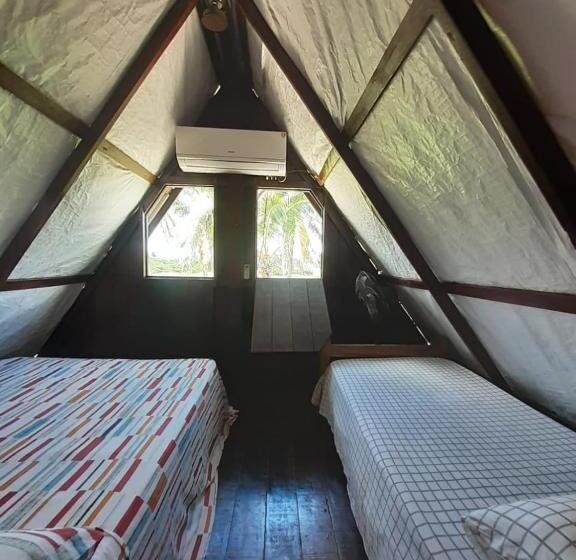 Hostel Kite Point Atins