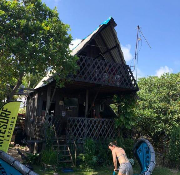 Hostel Kite Point Atins
