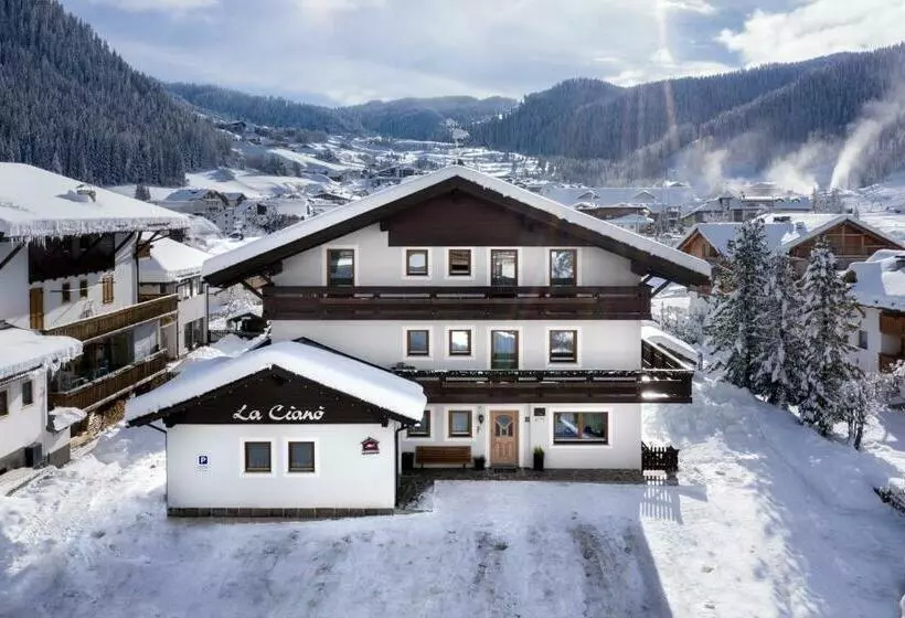 ベッドアンドブレックファースト La Cianò