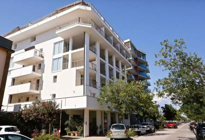 هتل & Apartments Eldorado