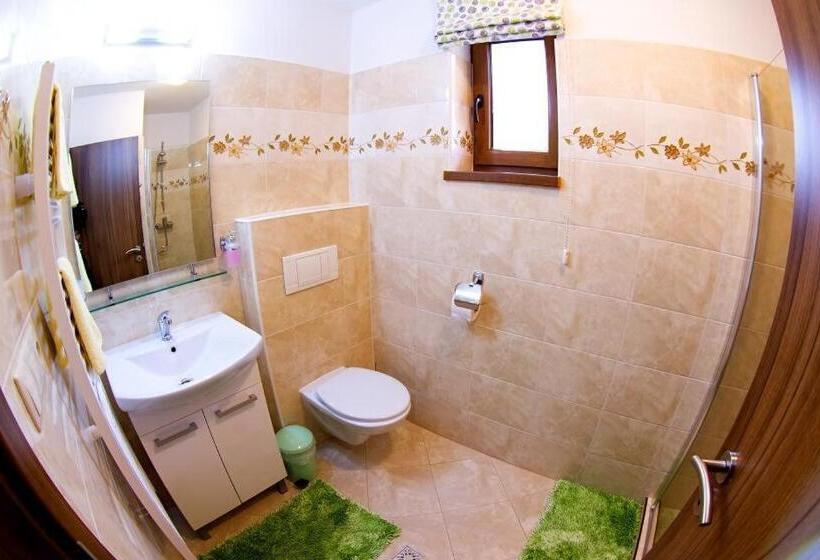 פנסיון Penzión Reduta