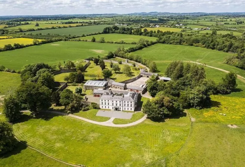 2 Bed Suite With Tea/coffee Making Facilities