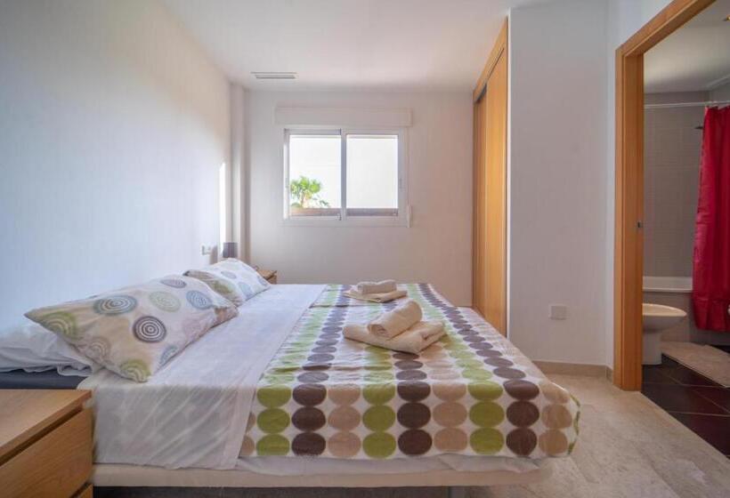 Bright Apartment On United Golf Resort   Al4812