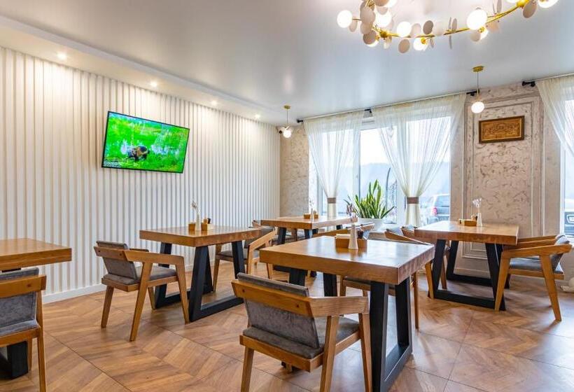 هتل Comfort House