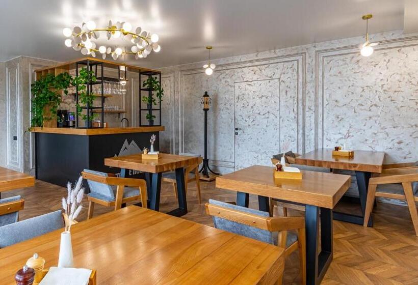 هتل Comfort House