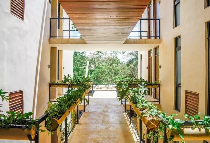 هتل Eterna Tulum
