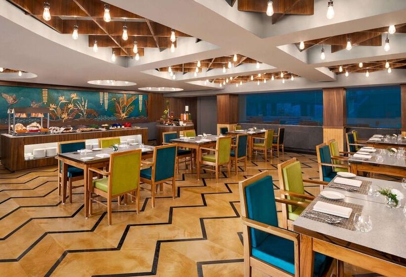 فندق Howard Johnson By Wyndham Udaipur Roop Nagar