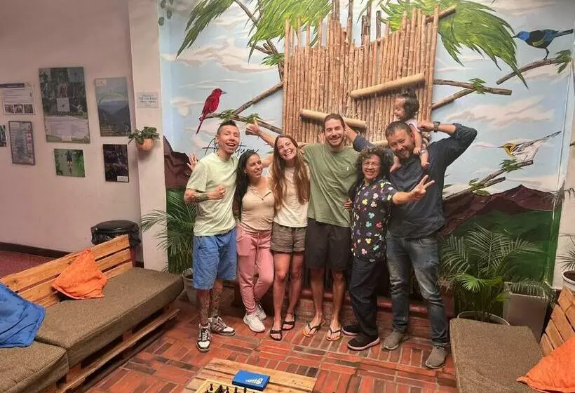 ペンション Adventure Hostel
