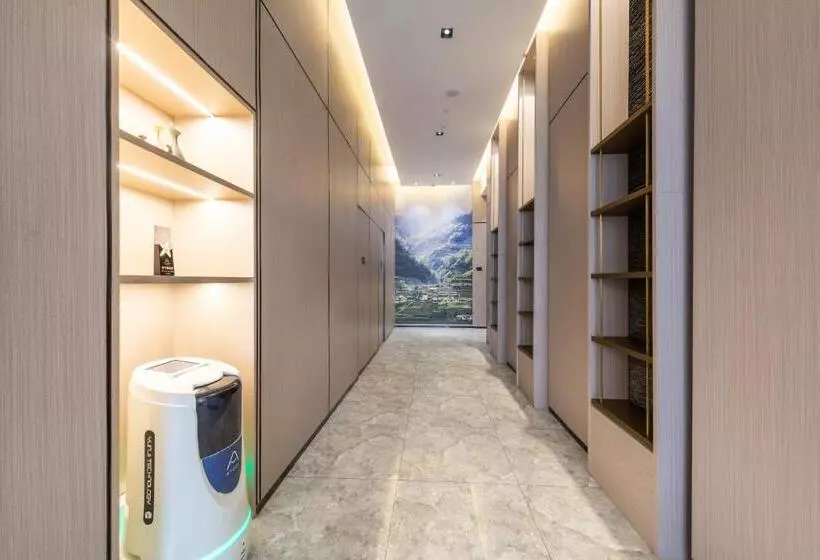 Atour Hotel Hefei Changjiang Road