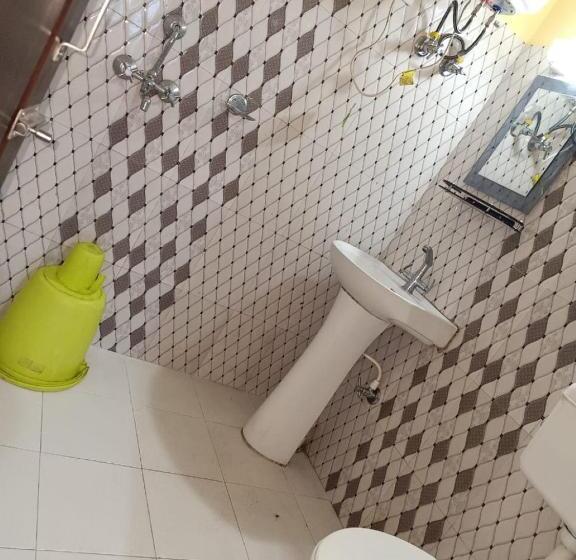 فندق Himalaya Residency Kanchenjunga View