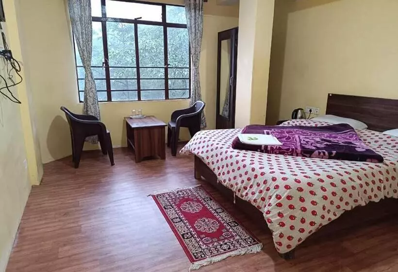 ホテル Himalaya Residency Kanchenjunga View