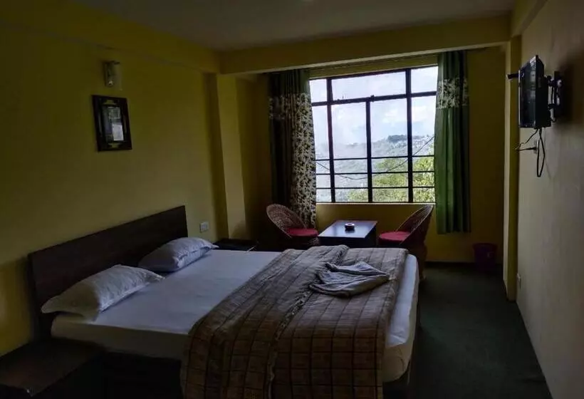 ホテル Himalaya Residency Kanchenjunga View