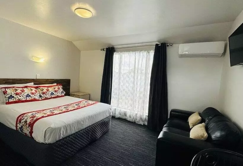 モーテル Samhil Motor Lodge