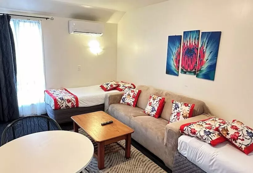 モーテル Samhil Motor Lodge