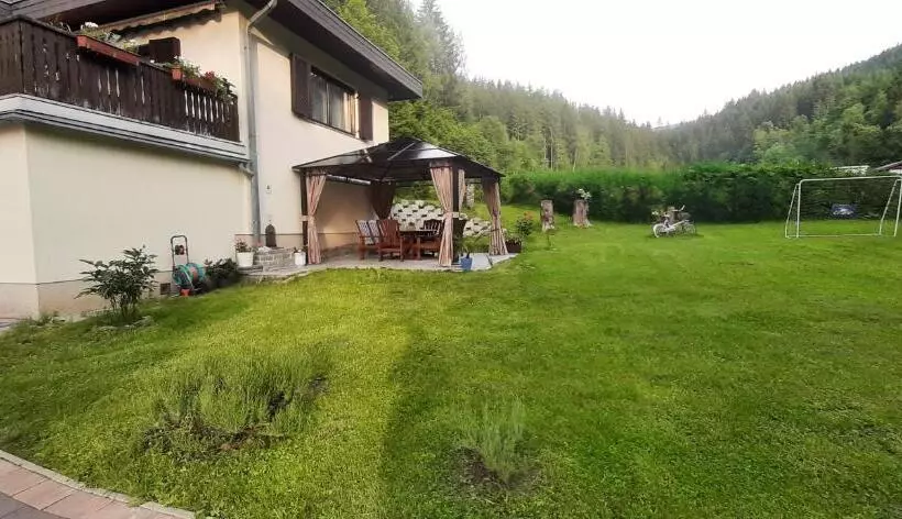 Am Kaltenbach   Spital Am Semmering, Stuhleck