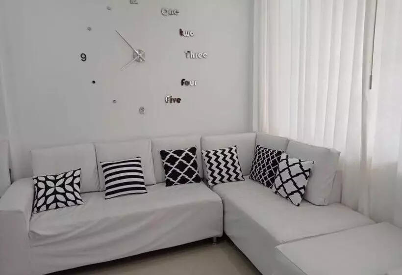Apartamento Amoblado En Tacna
