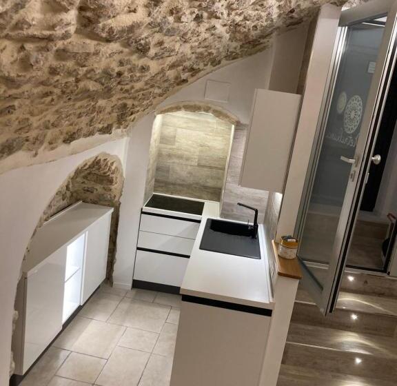 مبيت وإفطار Pietrabianca Santa Maria Apartments