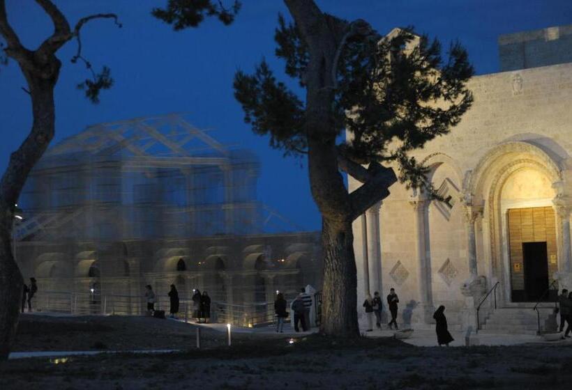 مبيت وإفطار Pietrabianca Santa Maria Apartments