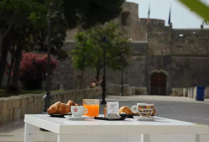 Aamiaismajoitus (B&B) Pietrabianca Santa Maria Apartments