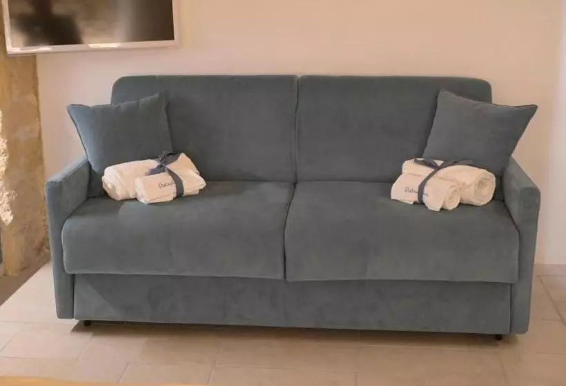 Aamiaismajoitus (B&B) Pietrabianca Santa Maria Apartments