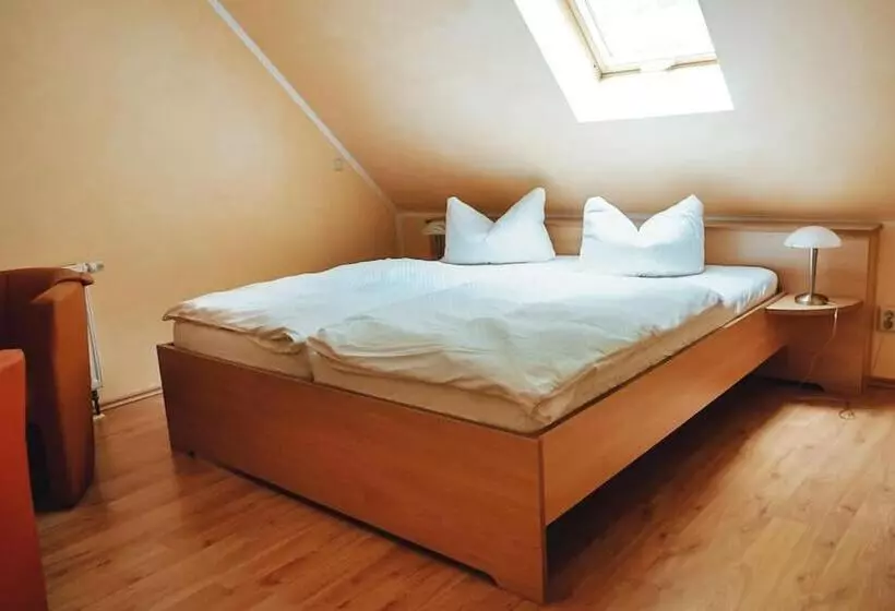 Ferienzimmer Direkt Am See