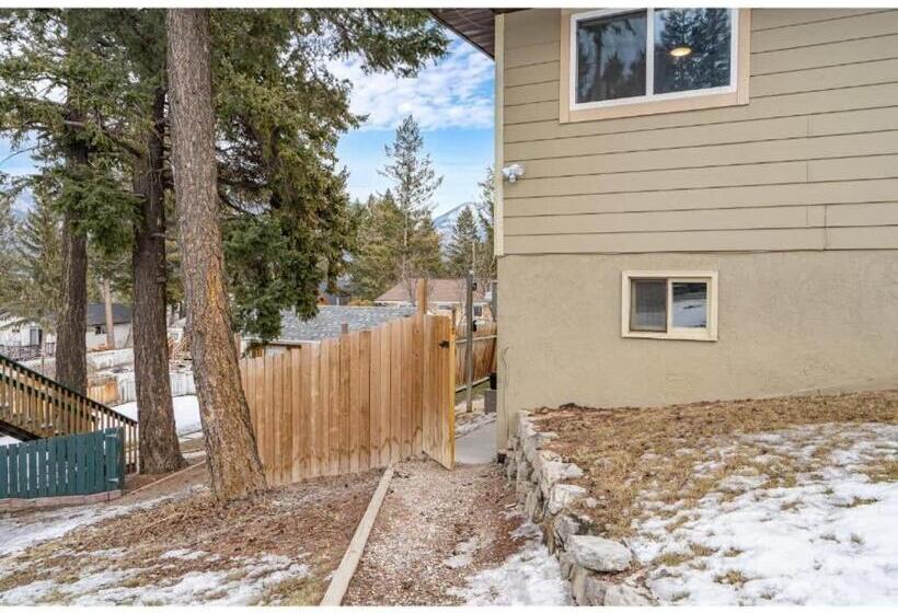 Nordic Village I Balcony & Bbq I Sleeps 17 I Tv