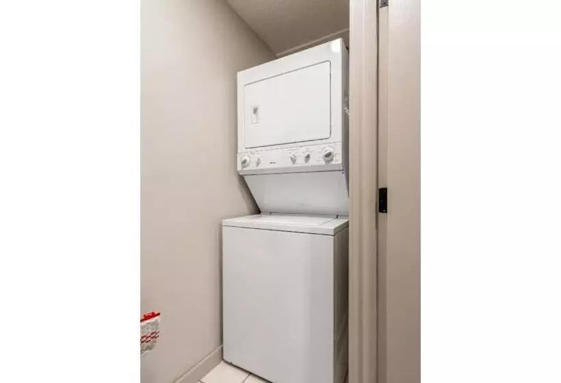 Nordic Village I Balcony & Bbq I Sleeps 17 I Tv