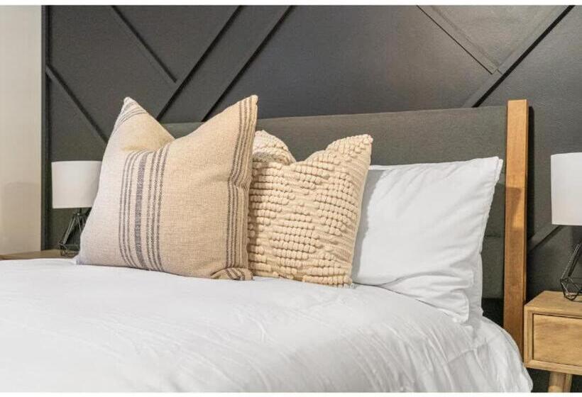 Nordic Village I Balcony & Bbq I Sleeps 17 I Tv