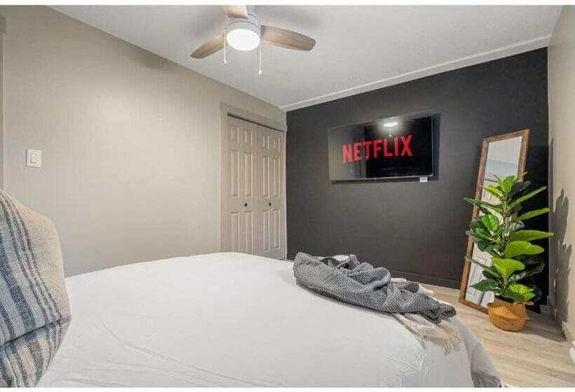 Nordic Village I Balcony & Bbq I Sleeps 17 I Tv