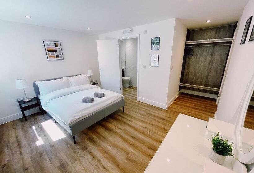 Prosper House Apartment 4