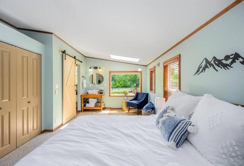 Riverfront Paradise W/ Hot Tub  Little River House