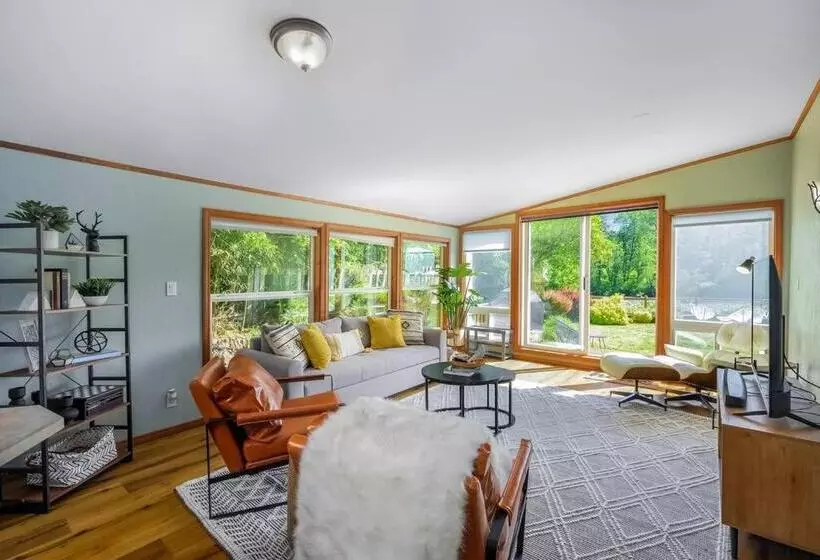 Riverfront Paradise W/ Hot Tub  Little River House