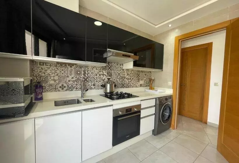 Seafront High Standard Apartment