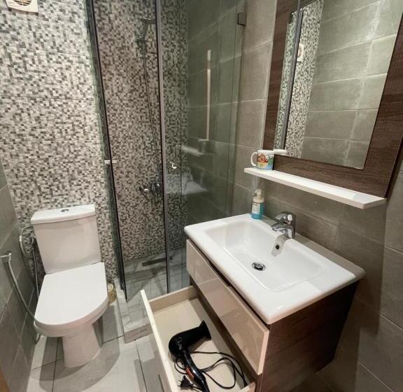 Seafront High Standard Apartment