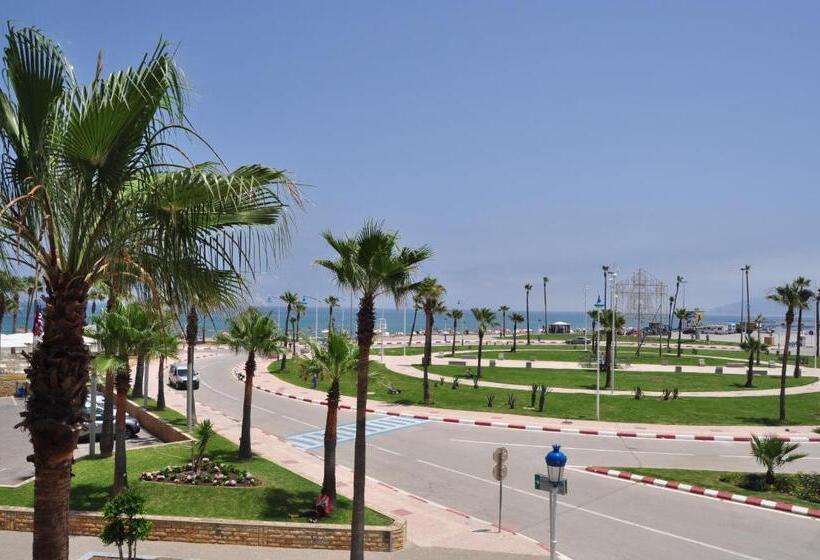 Seafront High Standard Apartment