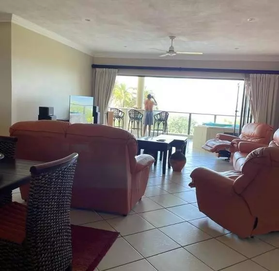 Trevi Sea View Apartment
