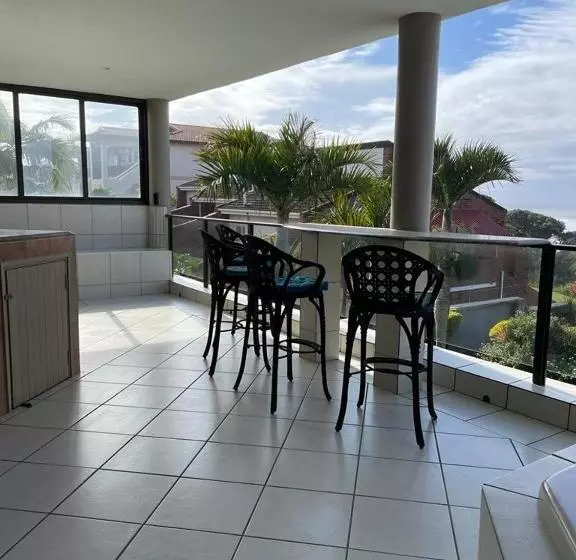 Trevi Sea View Apartment