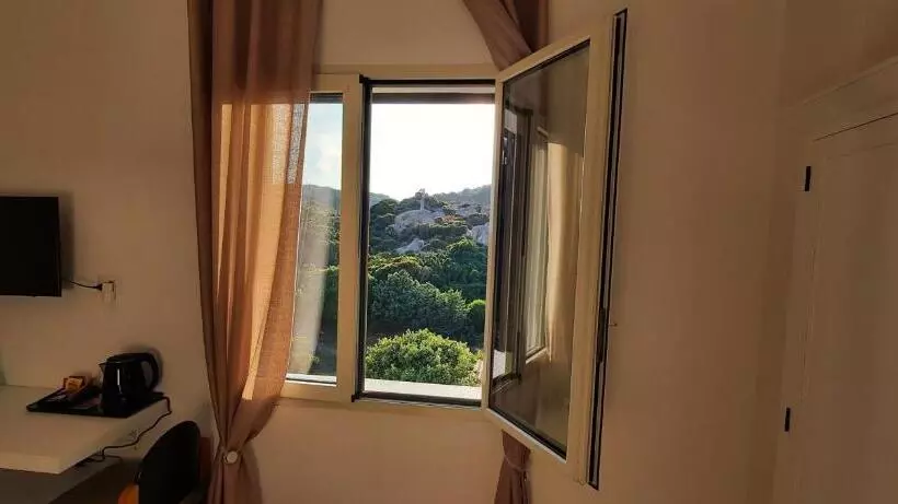 تختخواب و صبحانه Monte Becco Panoramic Rooms