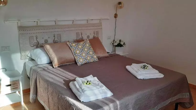 تختخواب و صبحانه Monte Becco Panoramic Rooms