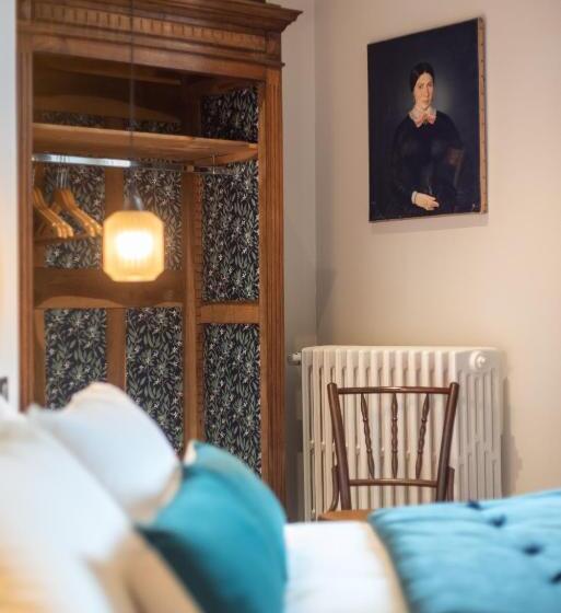 Bed and Breakfast Edouard & Louise   Chambres D Hôtes