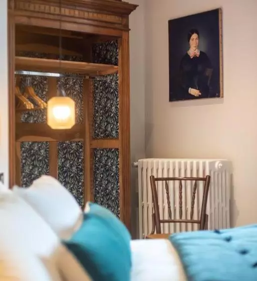 Aamiaismajoitus (B&B) Edouard & Louise   Chambres D Hôtes